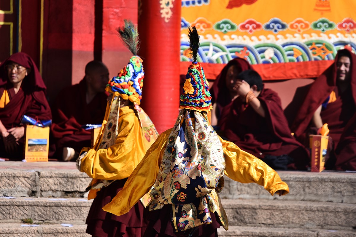 Monlam Festival (Losar, Tibetan New Year) in Aba