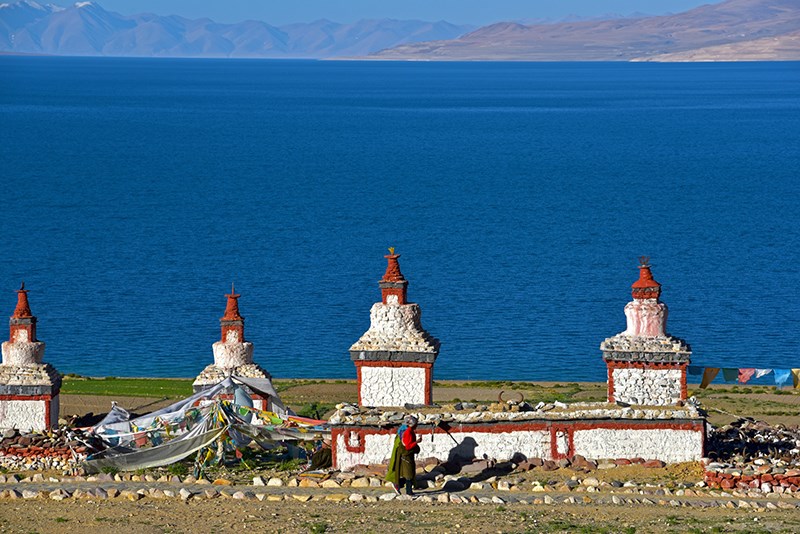 Dangra Tso Lake