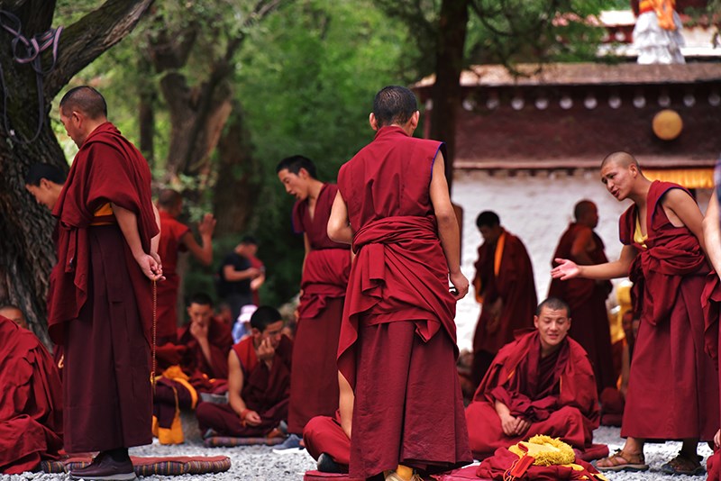 Debate in Sera Monastery