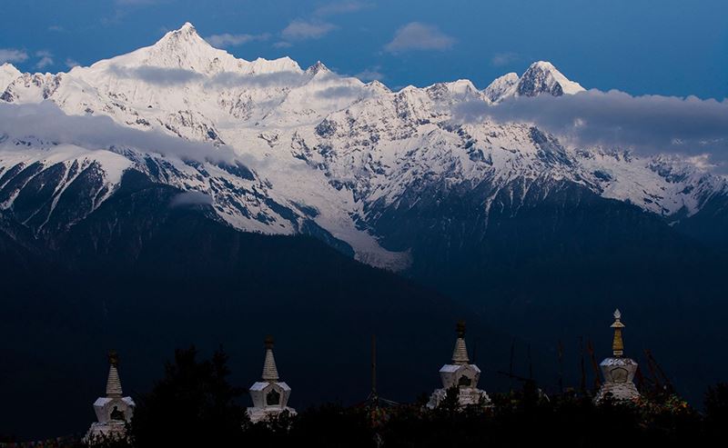 Meili Xueshan (Meili Snow Mountain)