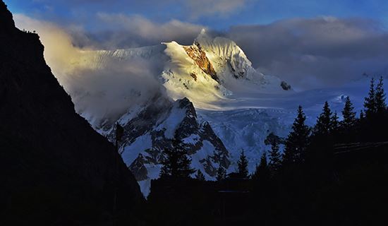 Overland Tour from Yunnan to Tibet