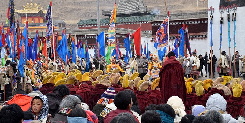 Jewelry Show in Xicang Monastery