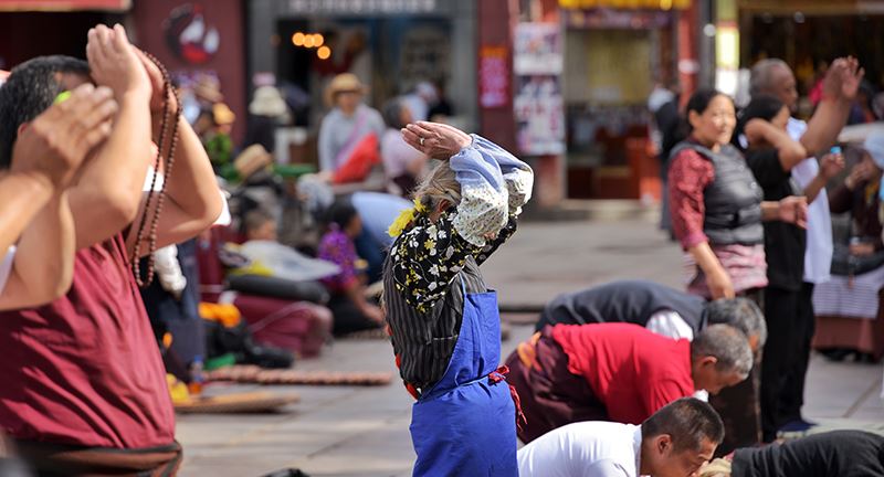 Pilgrims on Barkhor Street