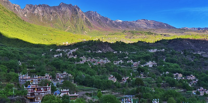 Tibetan Village Jiaju 