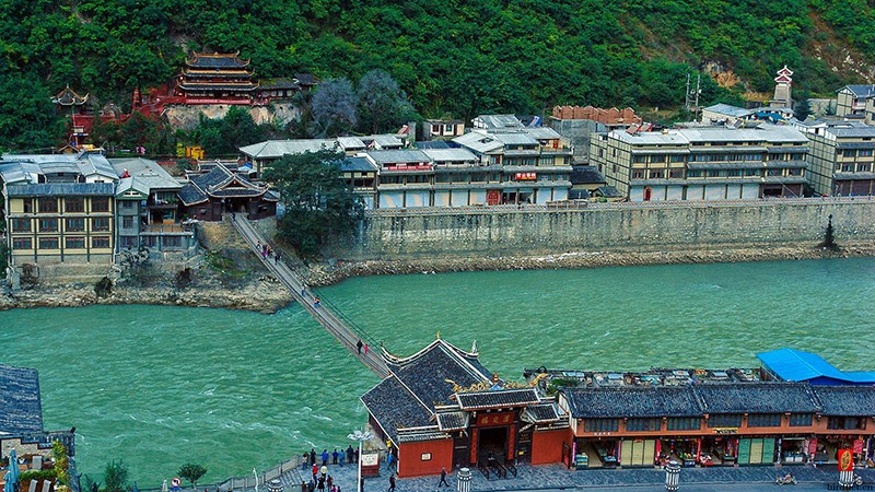 Luding Iron Chain Bridge