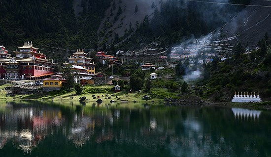 Essence of Tibetan Area Kham in West Sichuan